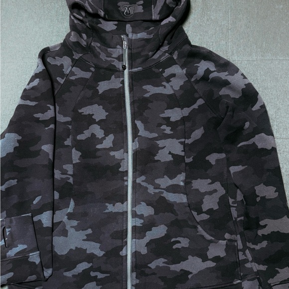 Lululemon Athletica Dark Camo Hoodie - Picture 3 of 6